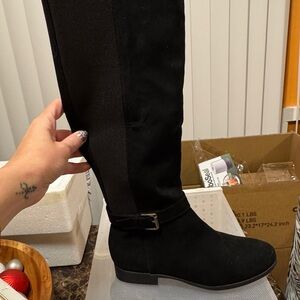 Chic Black Over the Knee Women's Boots